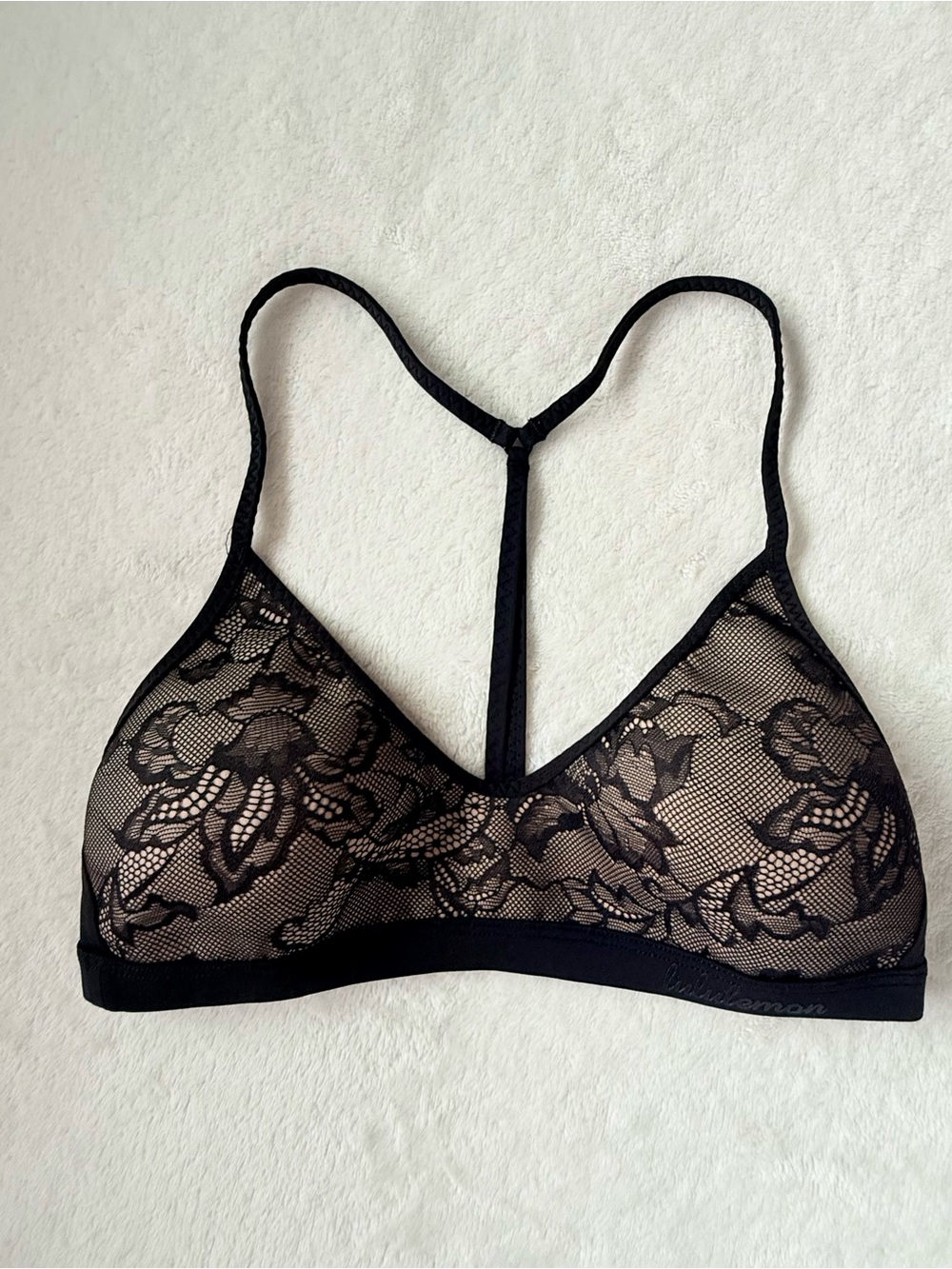 Lululemon Live in Lace Bralette - Black/Muse - Light Support -Size 4 EUC